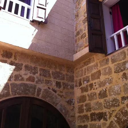 Rhodes Traditional House 度假居