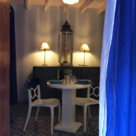 Rhodes Traditional House 度假居